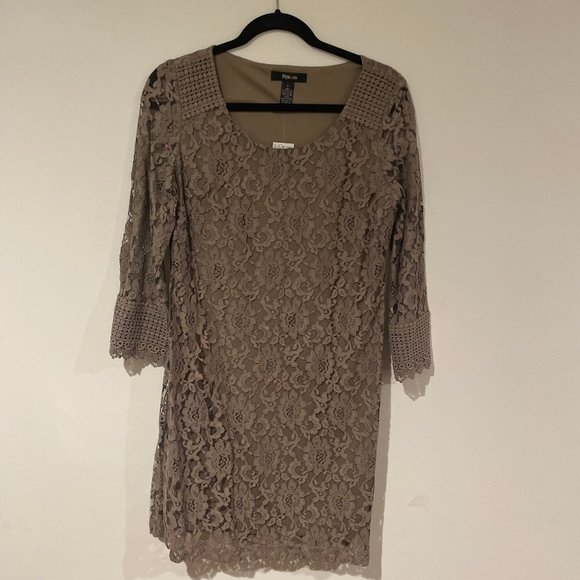 Style&Co Tan Lace Overlay Dress Size Small - Picture 1 of 10